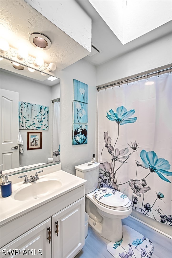 2490 Outrigger Ln Property Photo 8