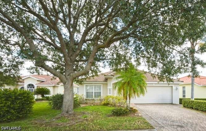 2940 Orange Grove Trl Property Photo 3
