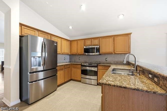 2940 Orange Grove Trl Property Photo 4