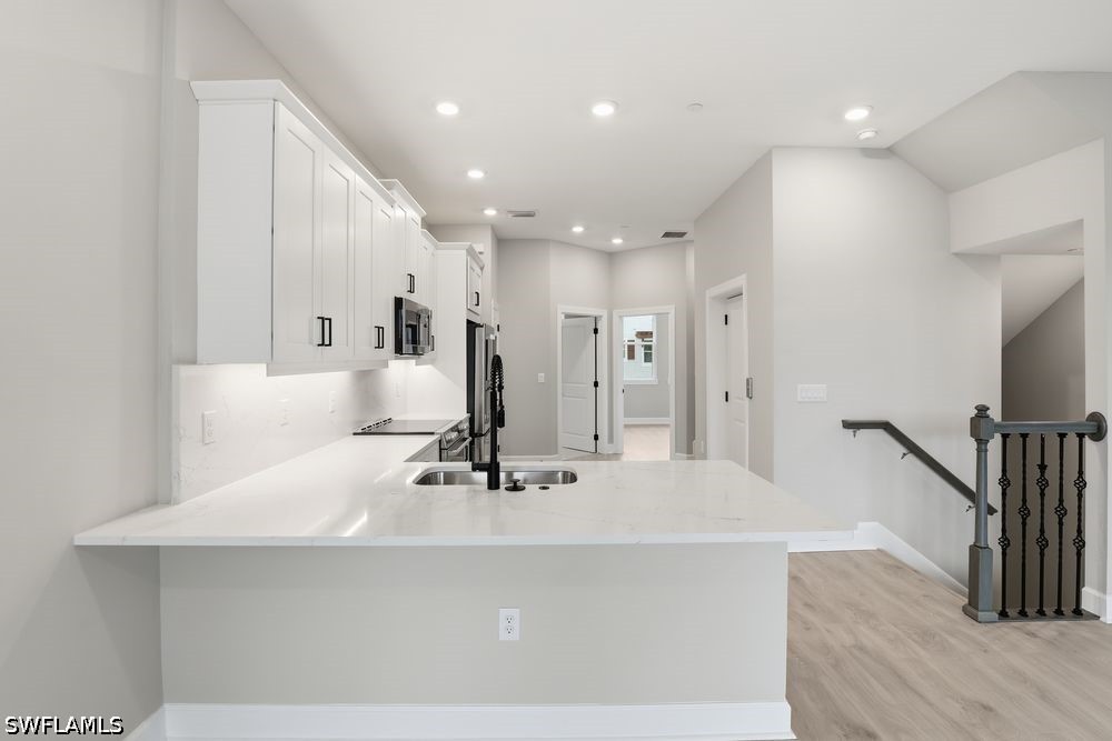 1624 Compass Pointe Ct 2-203 Property Photo 2