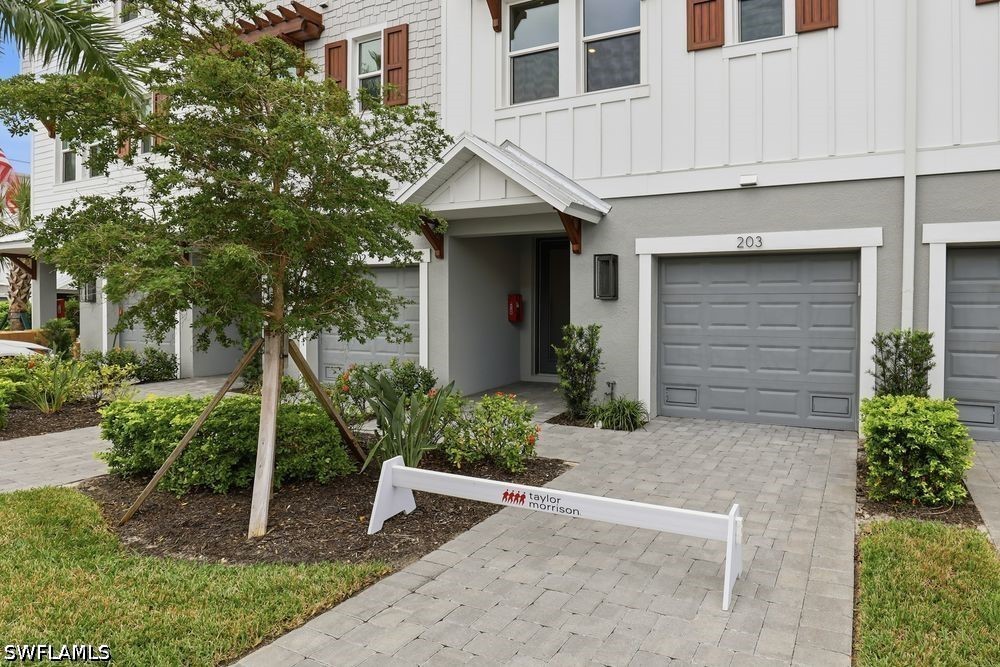 1624 Compass Pointe Ct 2-203 Property Photo 33