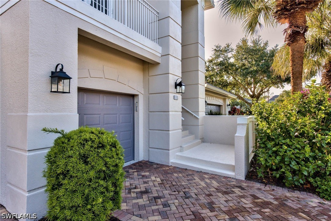9657 Cypress Hammock Cir 202 Property Photo 3