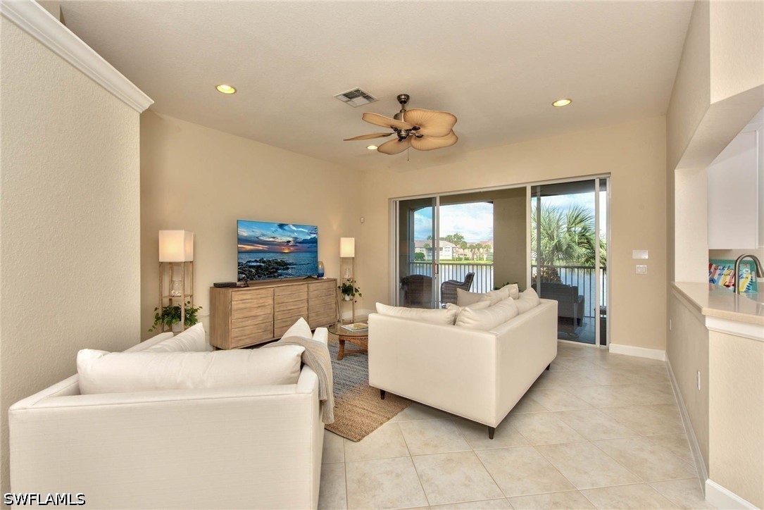 9657 Cypress Hammock Cir 202 Property Photo 8