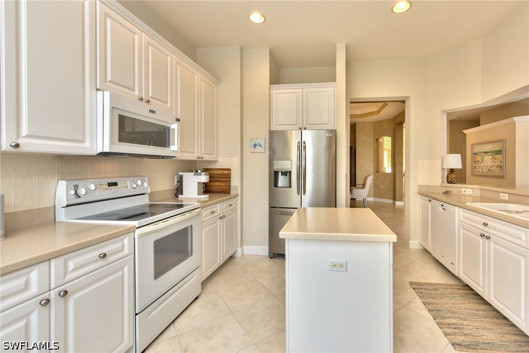 9657 Cypress Hammock Cir 202 Property Photo 12