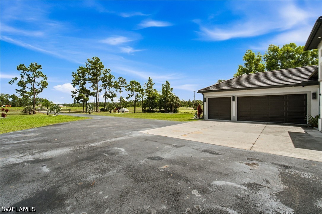 2160 Randall Blvd Property Photo 6