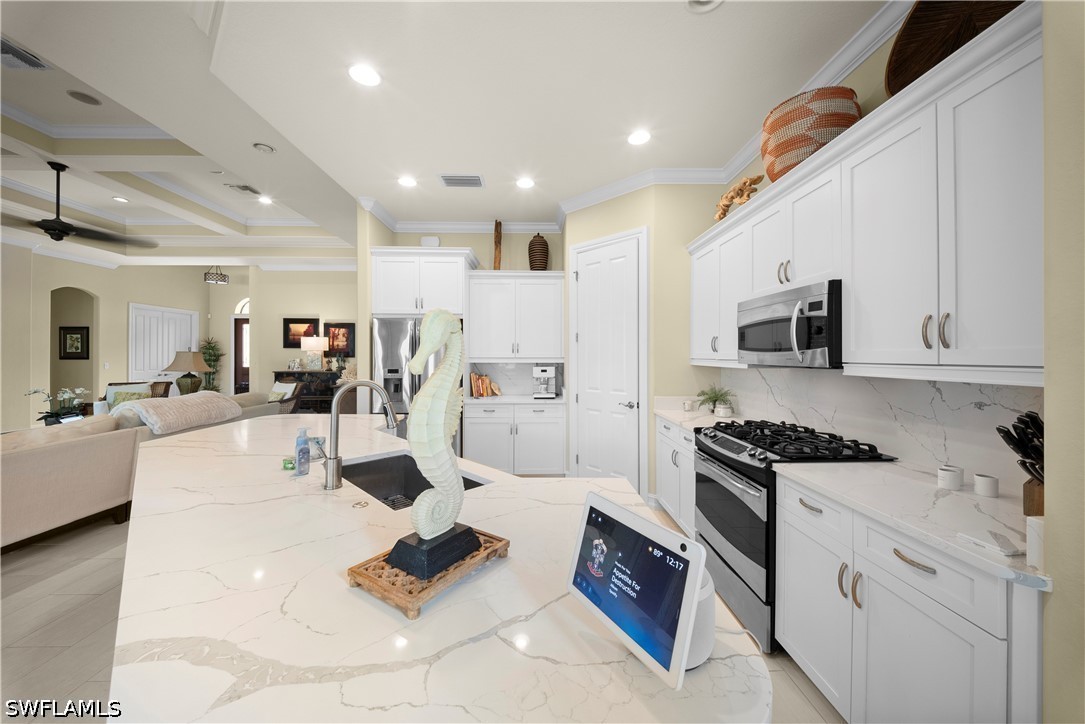 6315 Serano Way Property Photo 8