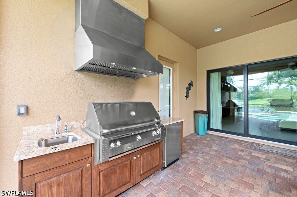 6315 Serano Way Property Photo 28