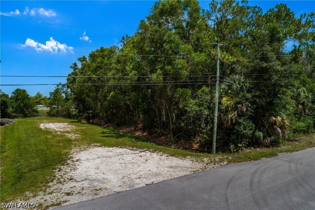 620 Soll St Property Photo 14