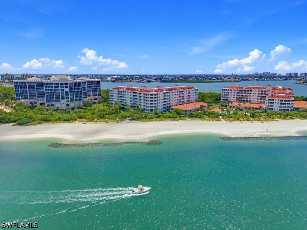 3000 Royal Marco WAY 511