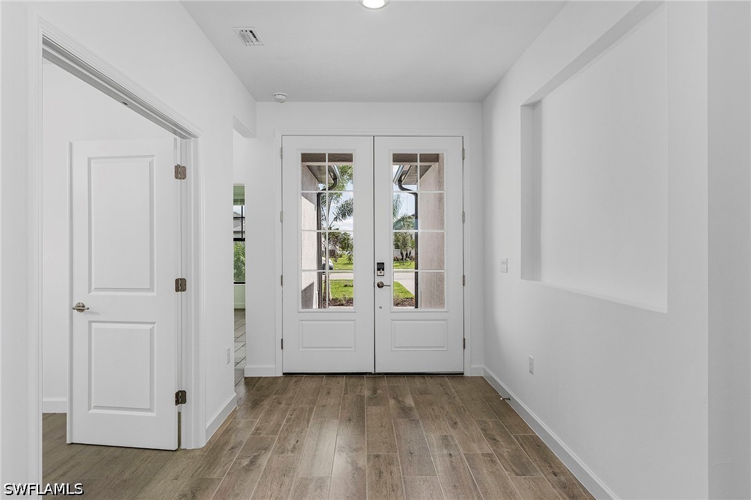 20945 Napa Loop Property Photo 8