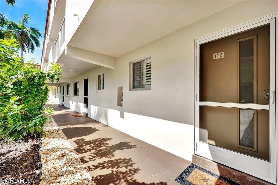 1100 Gulf Shore Blvd N 108 Property Photo 2