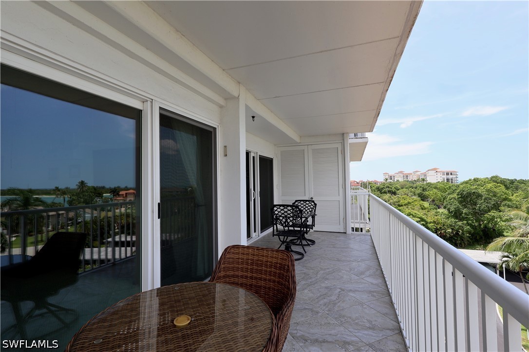 60 Pelican St W 602 Property Photo 7