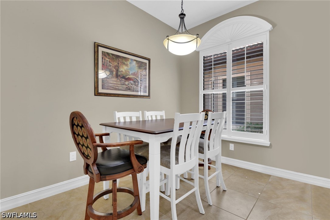 7461 Moorgate Point Way Property Photo 10
