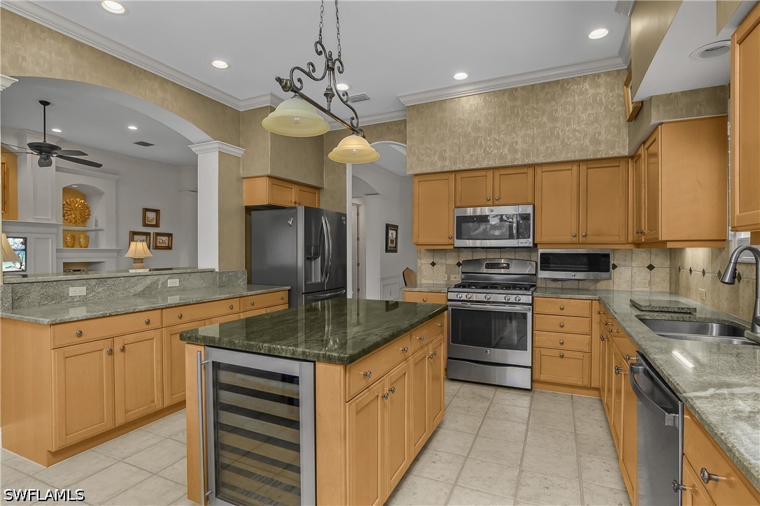 10019 Ginger Pointe Ct Property Photo 8