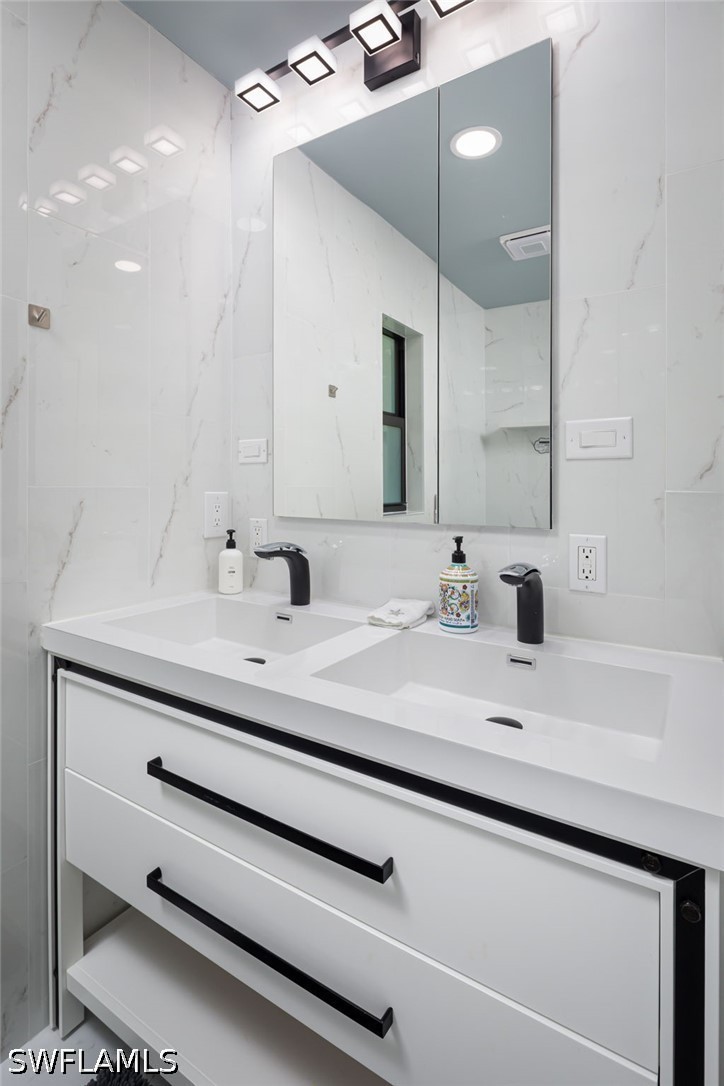 161 Mahogany Dr Property Photo 12