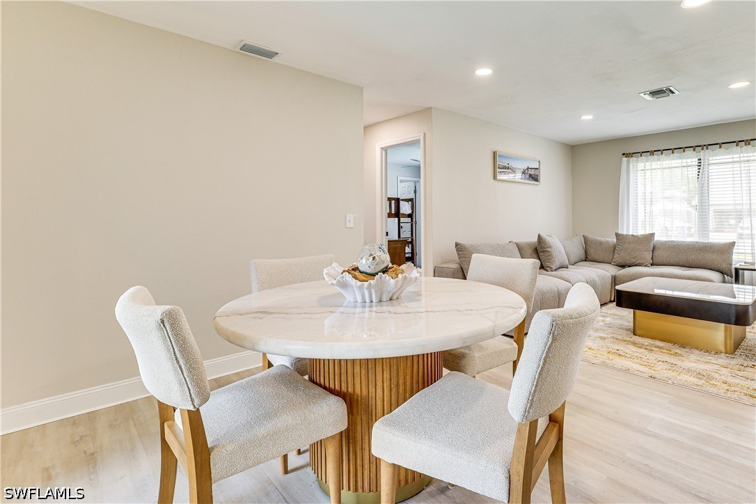 6030 Perthshire Ln Property Photo 9