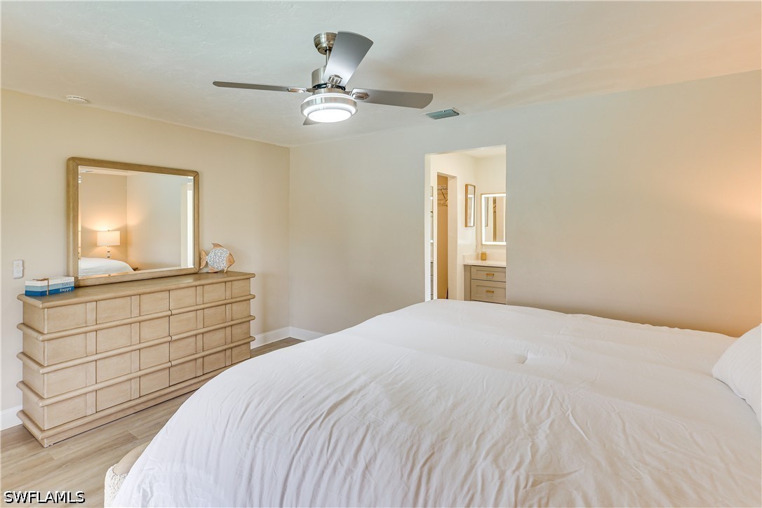 6030 Perthshire Ln Property Photo 18