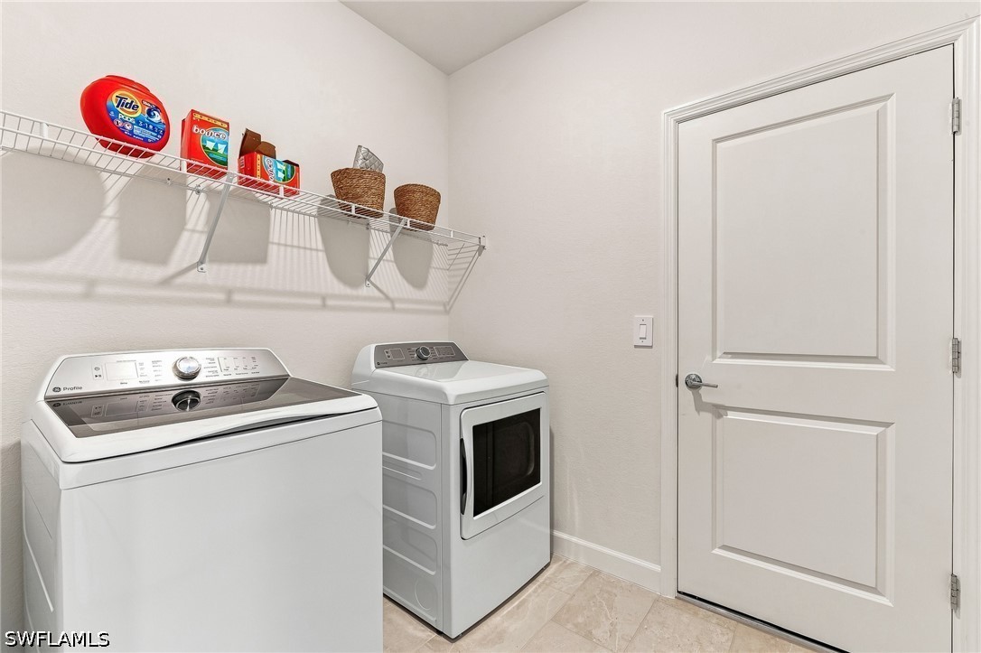 14711 Bluewater Rd Property Photo 17