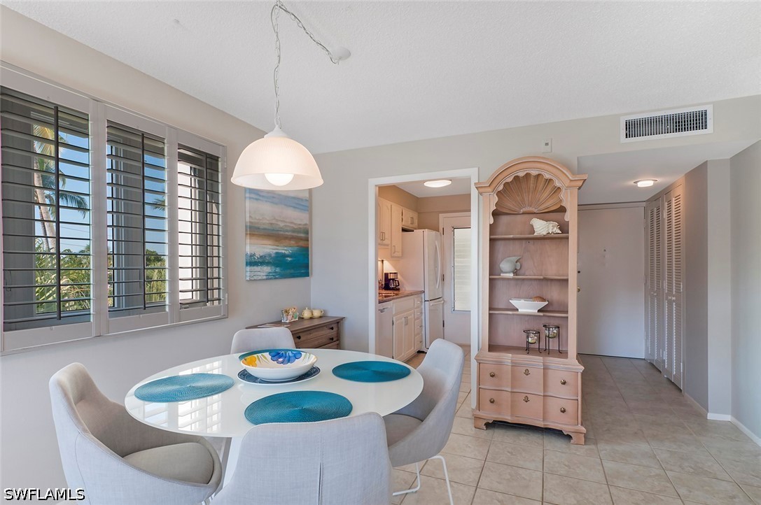 1300 Gulf Shore Blvd N 406 Property Photo 5