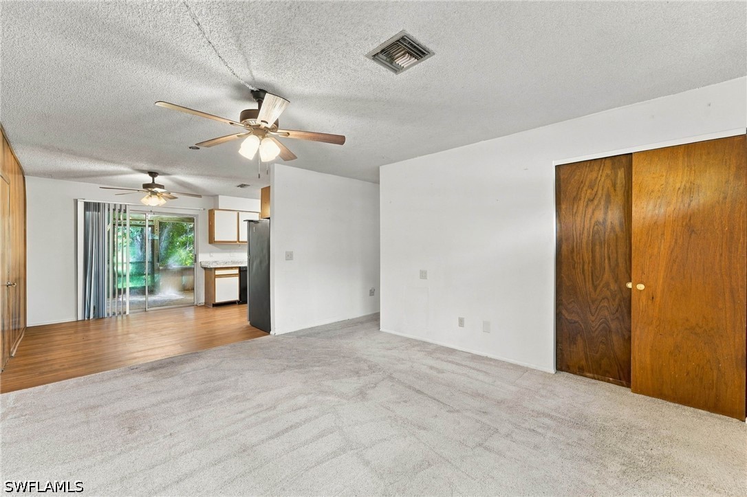 12374 Fourth St Property Photo 3