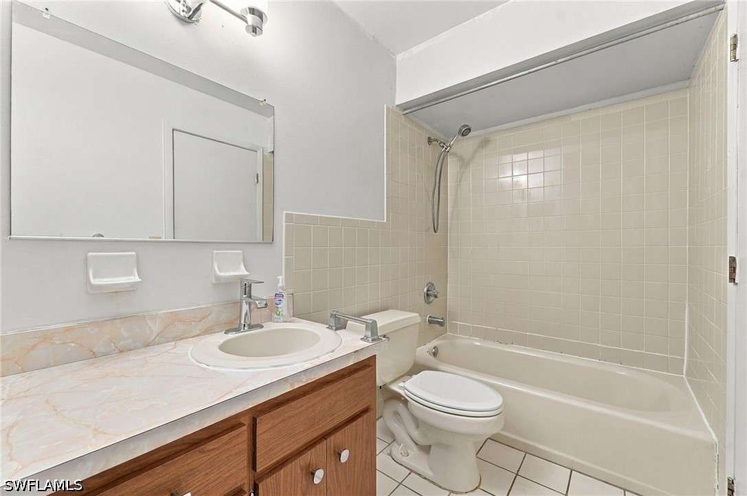 12374 Fourth St Property Photo 13
