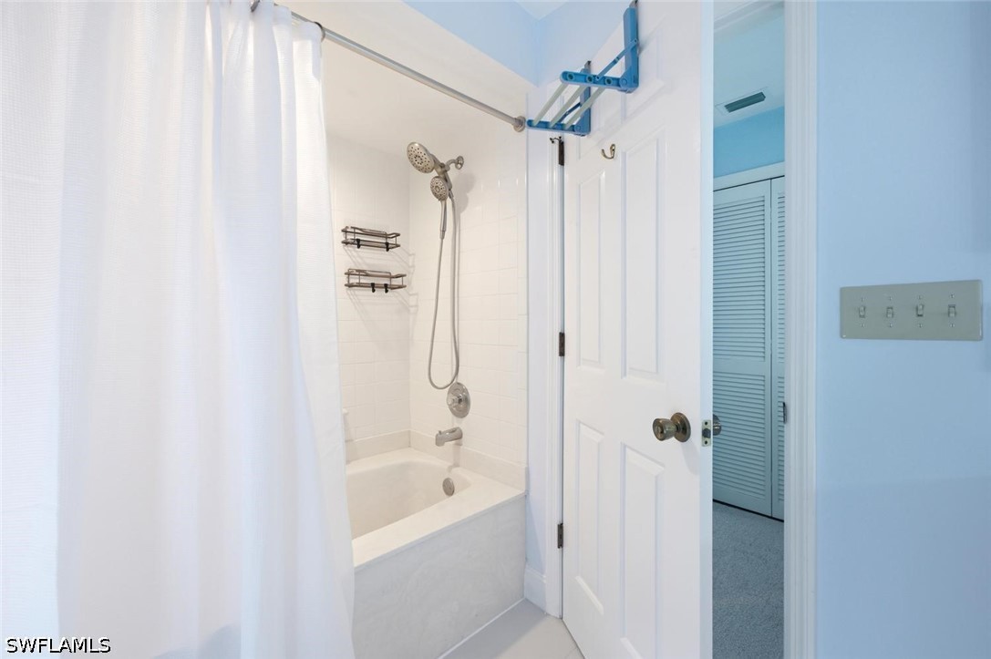 506 Courtside Dr E201 Property Photo 23