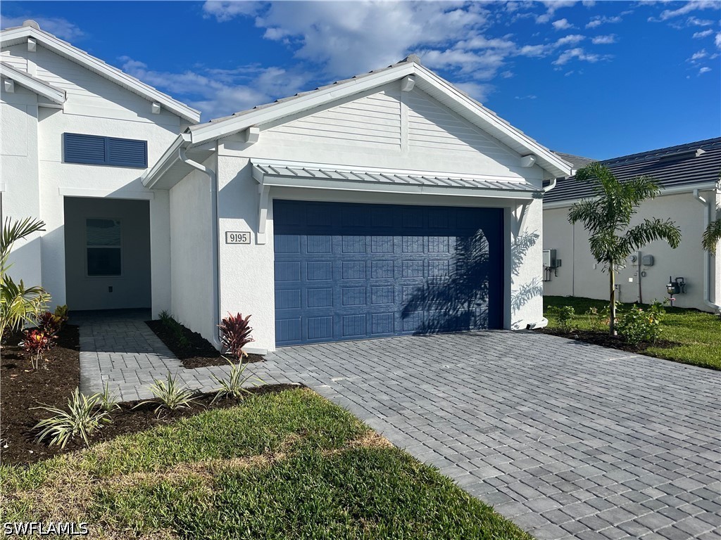 9195 Cayman Dr Property Photo