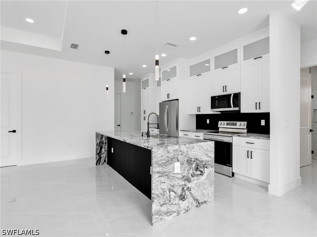 808 Willard Ave Property Photo 11