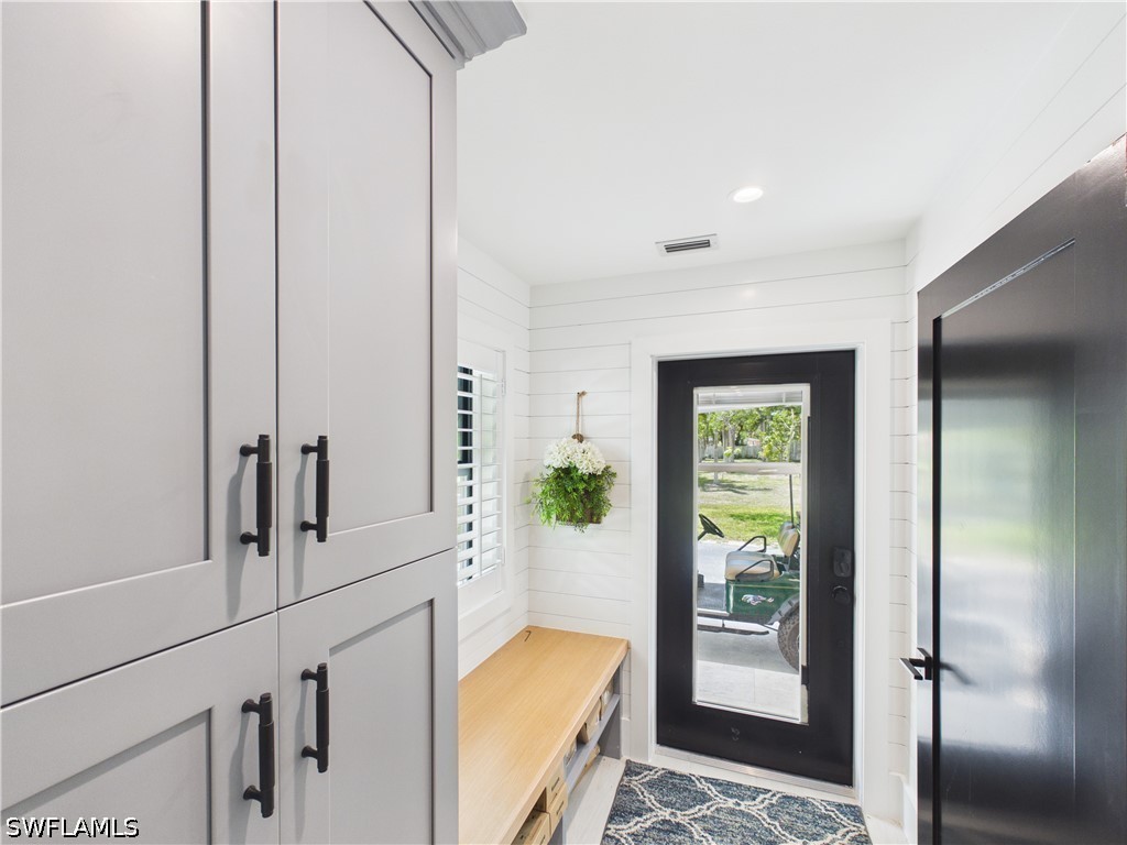 3650 Sunset Blvd Property Photo 15