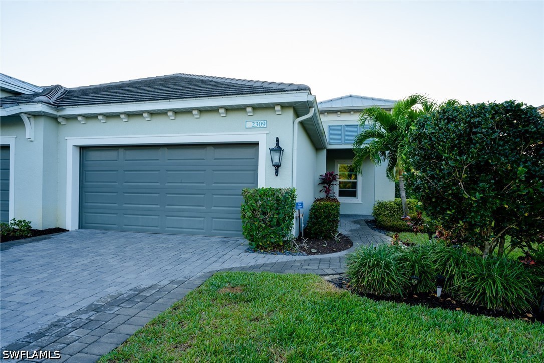 2309 Ariane Dr Property Photo 2