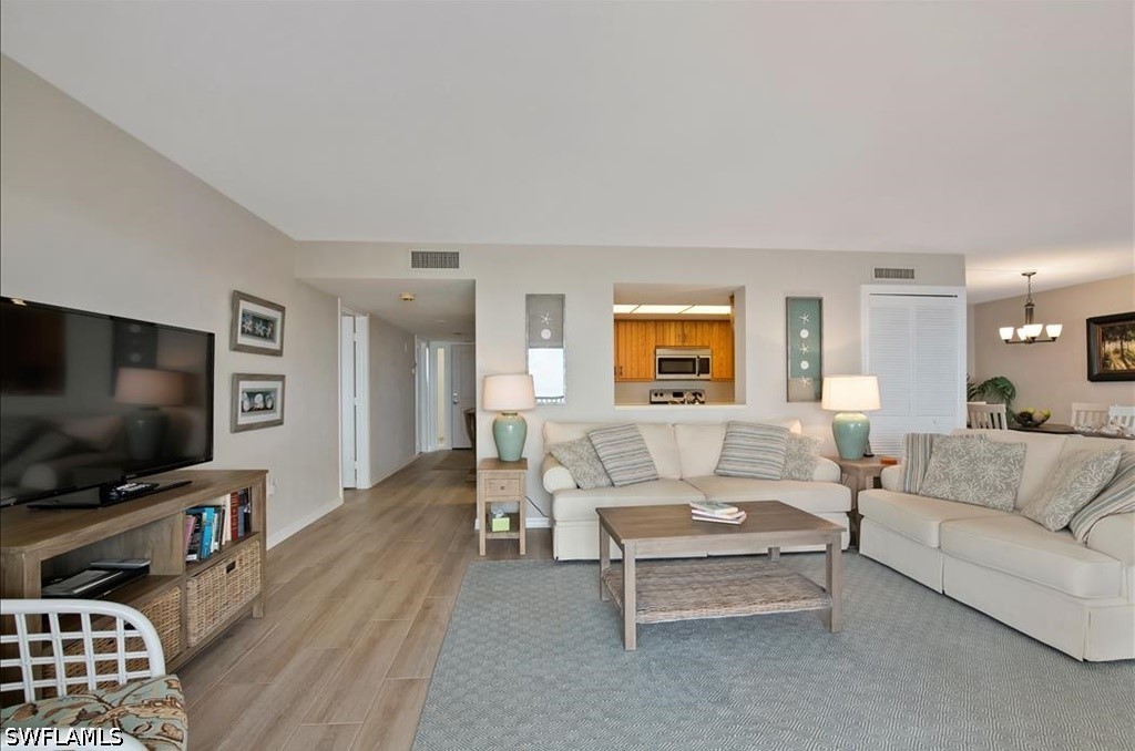 226029796 Property Photo 8