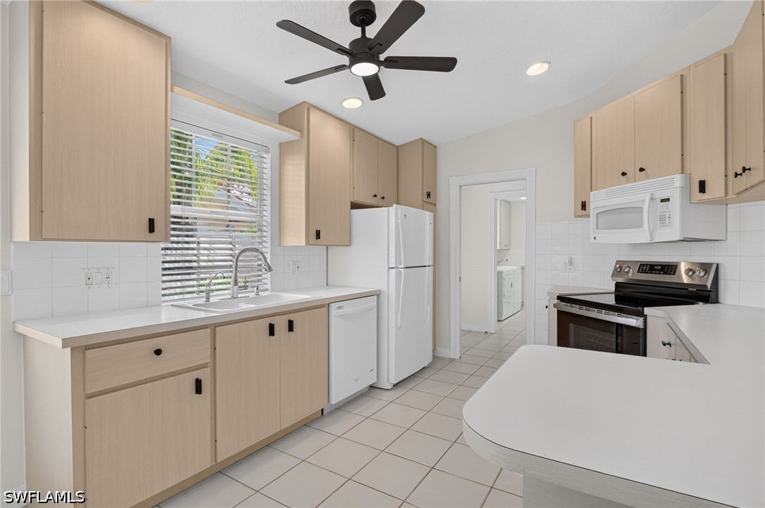 3111 Andorra Ct Property Photo 8