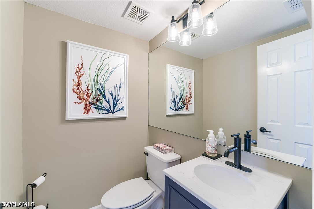 9271 Oak Strand Dr Property Photo 25