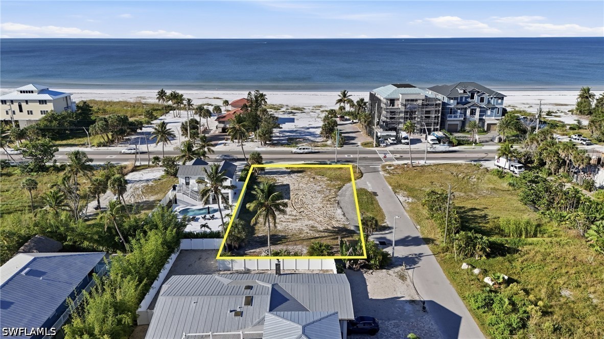 5801 Estero Blvd Property Photo 3