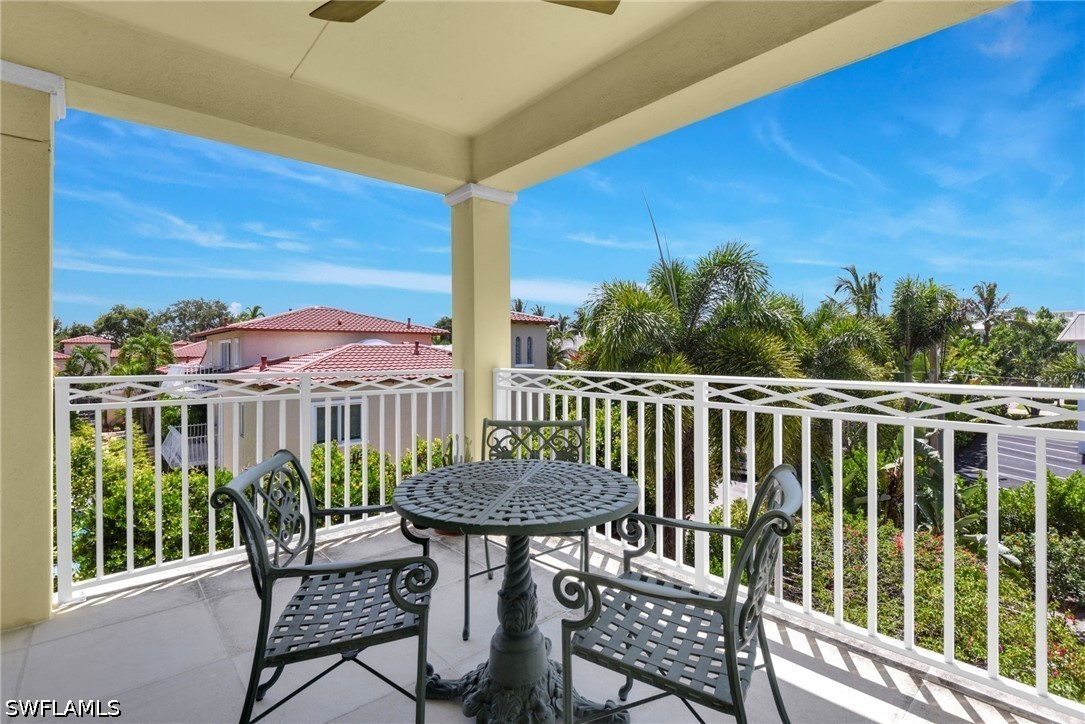 226029856 Property Photo 25