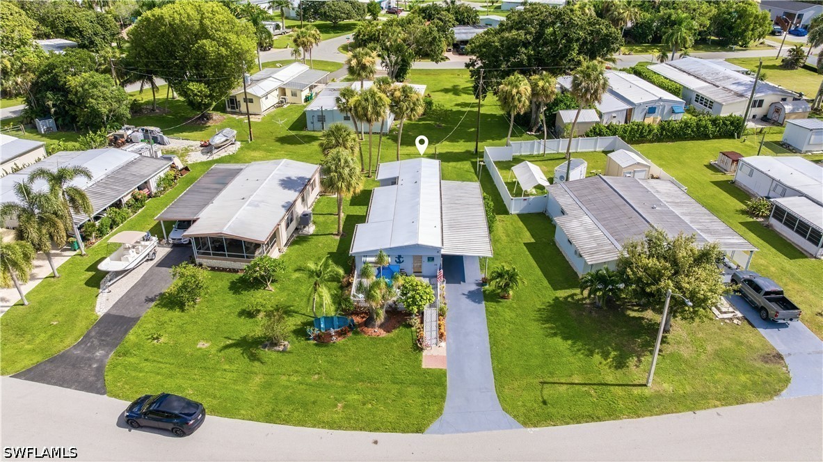 20 Derhenson Dr Property Photo 3