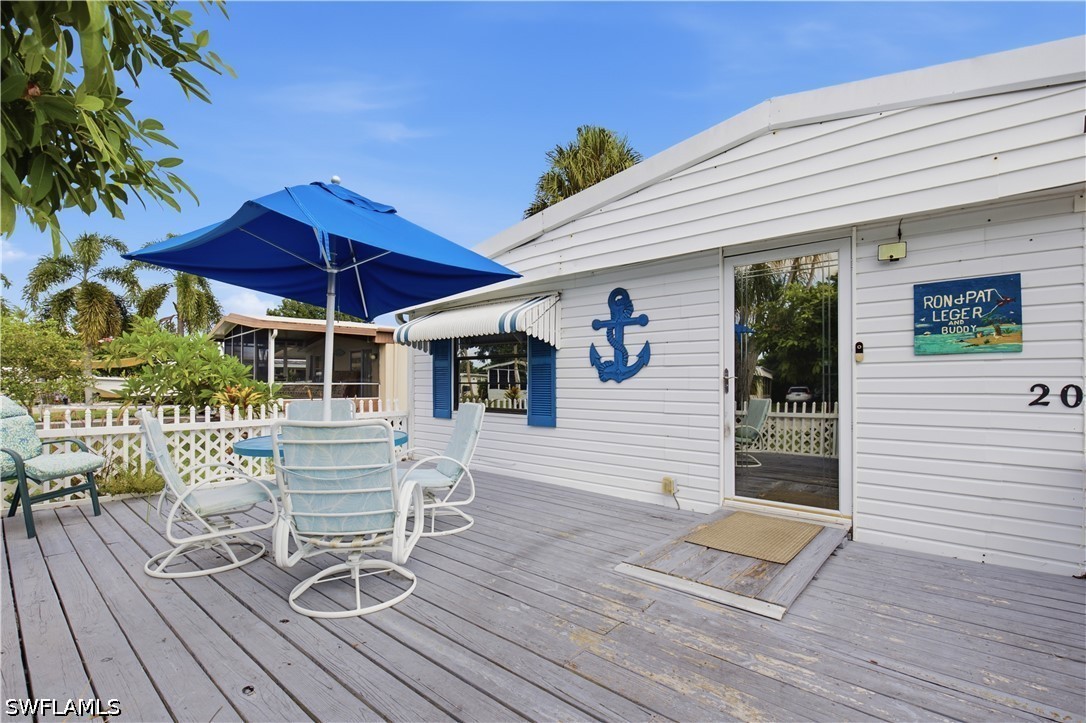 20 Derhenson Dr Property Photo 11