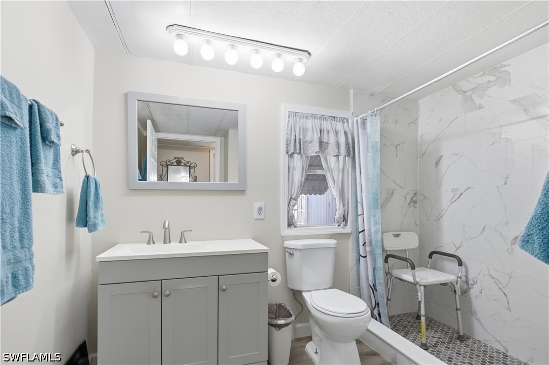20 Derhenson Dr Property Photo 15