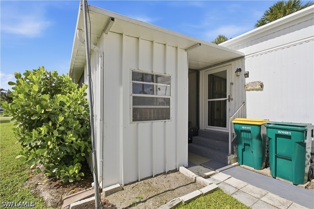 20 Derhenson Dr Property Photo 24