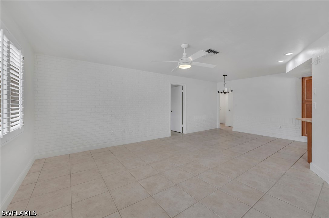 656 Binnacle Dr Property Photo 8