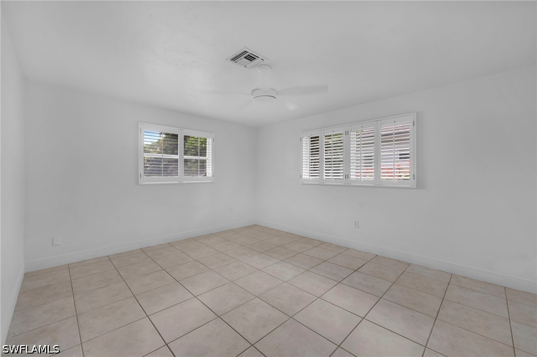 656 Binnacle Dr Property Photo 10