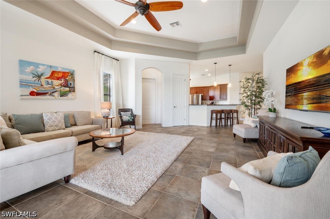 7563 Moorgate Point Way Property Photo 9