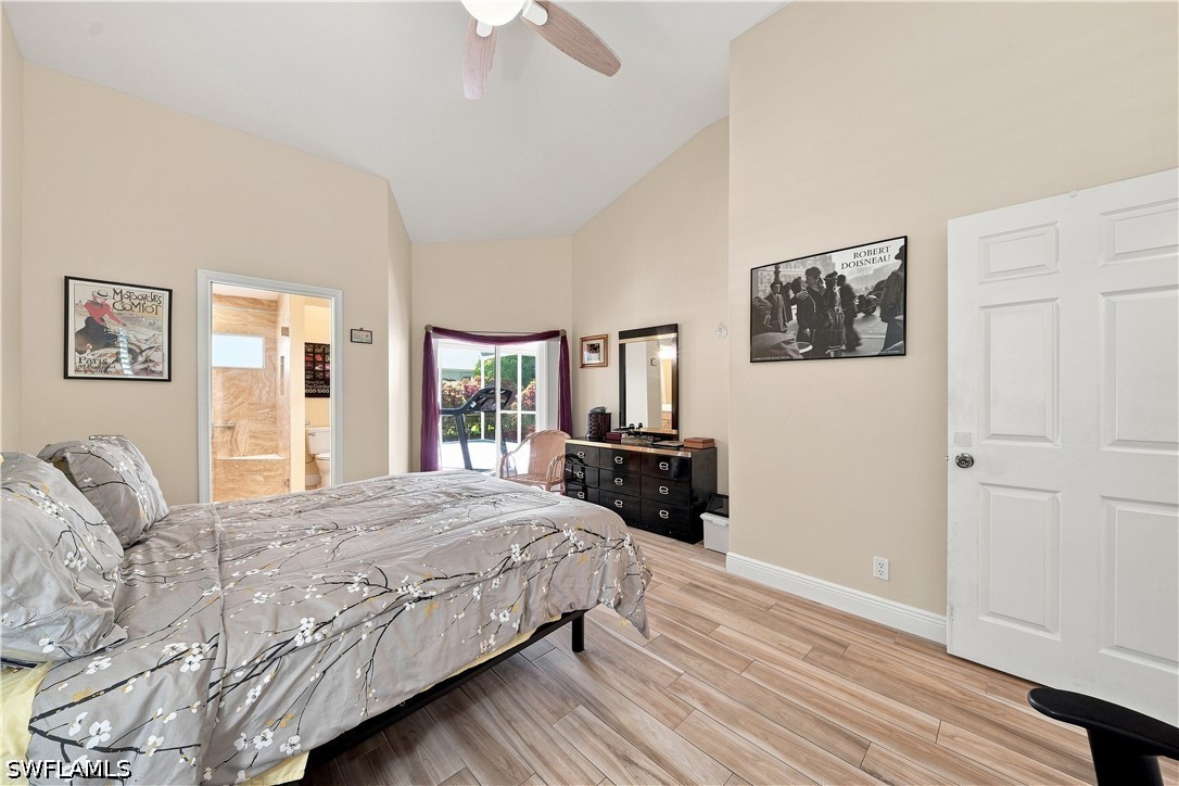 22178 Seashore Cir Property Photo 11