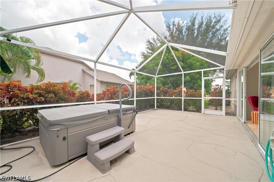 22178 Seashore Cir Property Photo 22