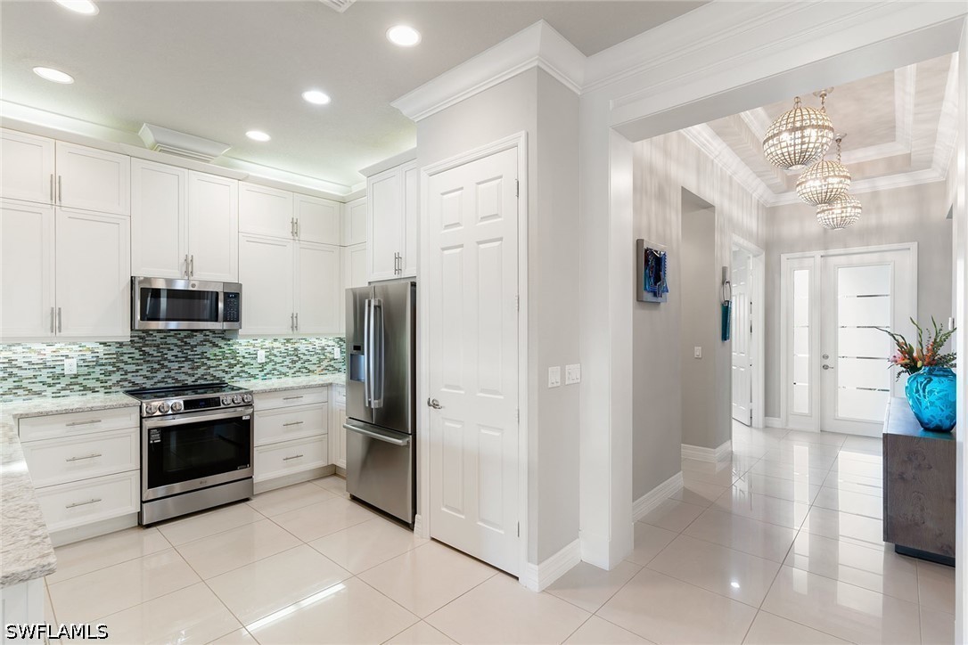 13617 Mandarin Cir Property Photo 5