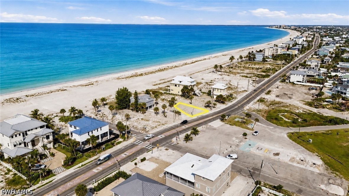 5680 Estero Blvd Property Photo 7