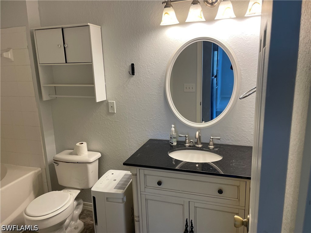 23600 Walden Center Dr 302 Property Photo 9