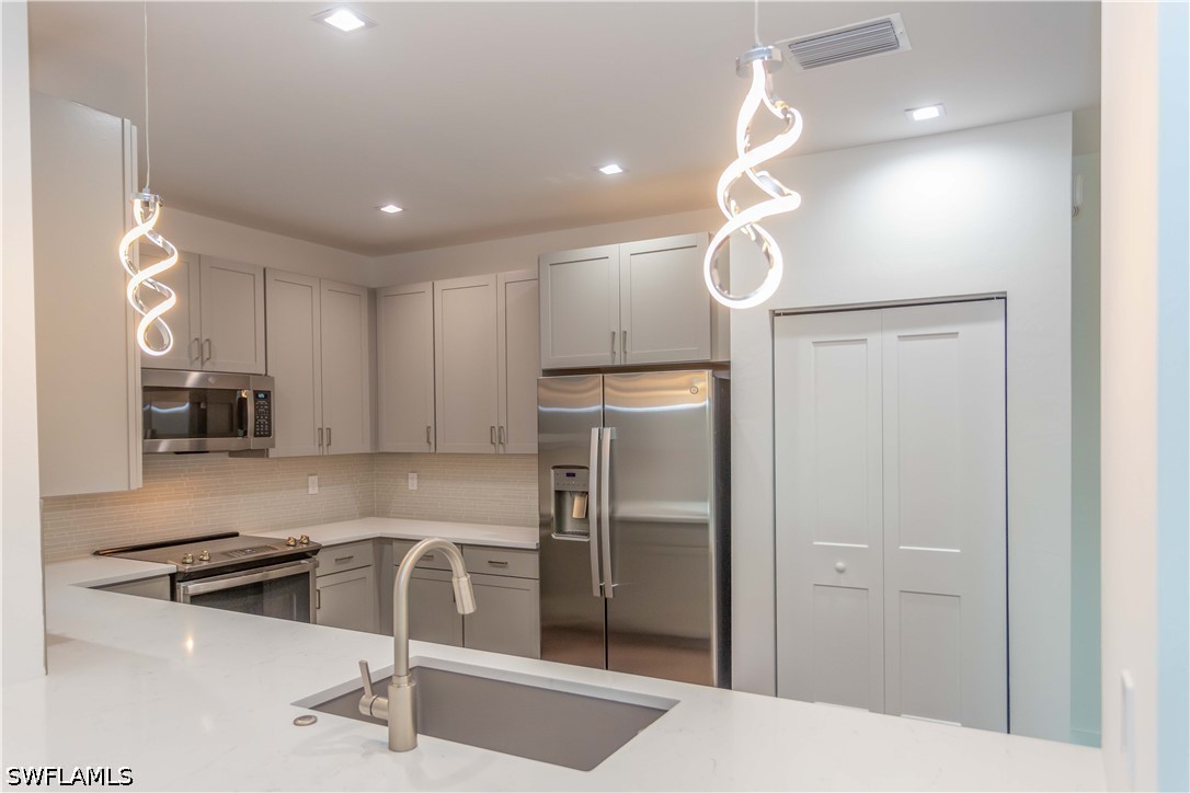 13088 Georges Cay Pl Property Photo 3