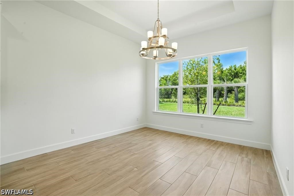 18301 Terracina Dr Property Photo 10