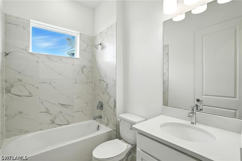 18301 Terracina Dr Property Photo 28